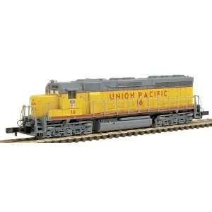   scale GE EMD SD 45 Union Pacific #16 diesel locomotive Toys & Games