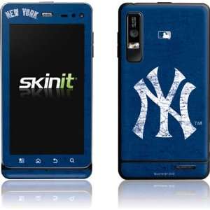  New York Yankees   Solid Distressed skin for Motorola Droid 3 