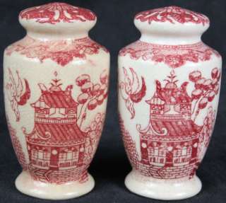 L18 VINTAGE 1920S RARE MORIYAMA RED WILLOW SALT AND PEPPER SHAKERS 