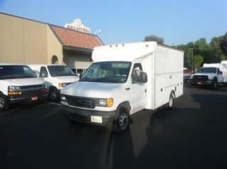 2005 Ford E350 Dsl 12 Combo Body 2005 Ford E350 Dsl 12 Combo Body 