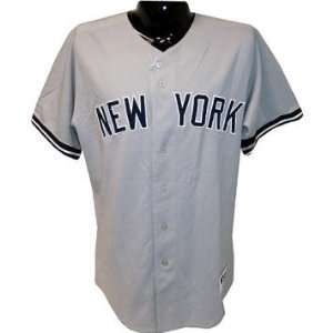  2008 Yankees Game Issued Road Grey Jersey (52) Sports 