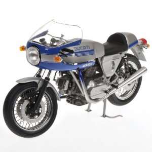    Minichamps 1977 Ducati 900SS Silver & Blue 112 Toys & Games
