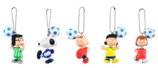 PEANUTS SNOOPY CUP WORLD SOCCER PEPPERMINT PATTY  