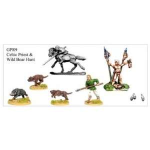   General Purpose Celtic Priest & Wild Boar Hunt (6) Toys & Games