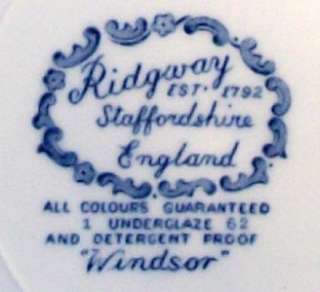 Ridgway WINDSOR BLUE Round Vegetable Bowl 8 diameter Floral Design A+ 