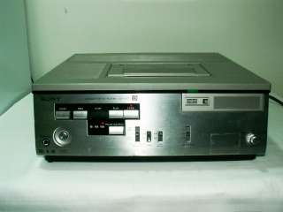 Sony SLP 305 BETAMAX   Industrial Model Video Cassette Player  