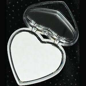  Mirrored Heart Compact