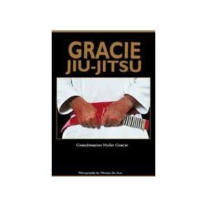  Gracie Jiu jitsu Master Text Book by Helio Gracie Sports 