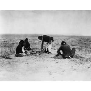  1905 photo Four Navajo Indians preparing hot embers 