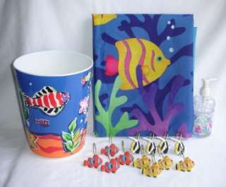 Pieces of TROPICAL FISH Bathroom Set for Auction. Great for Fish Theme 