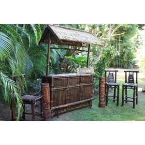   Tiki Bar w/ 3 bar Stools   Outdoor Bamboo Tiki Bar