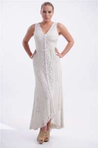 BADGLEY MISCHKA Embroidered Silk Dress Gown Size 6  