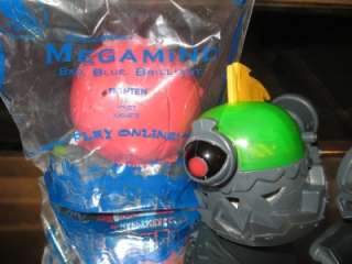 McDonalds® (MEGAMIND) Toy Lot TIGHTEN LIGHT BRAINBOT ++  