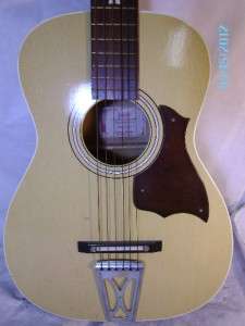 HARMONY STELLA MODEL H6128 ACOUSTIC GUITAR ONLY NICE BUT NO STRAP OR 