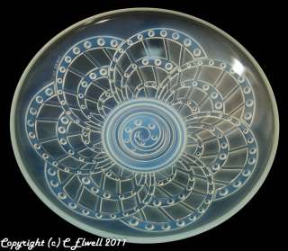 French Art Deco Opalescent Glass Dessert Bowl Set c1930  