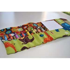  10 piece Green Jungle Safari Tri fold Artist Crayon Kit 