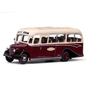   OB Coach Bus Southern National 1/24 by Sunstar 5013 Toys & Games