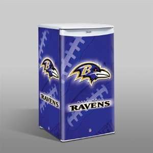   NIB Baltimore Ravens NFL 84 Can Counter Top Fridge