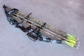 PSE Lightning Flite Camo Hunting Bow RH 30 40 # with Case 4 Arrows 