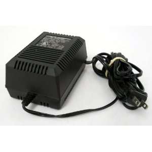  Cambridge Soundworks Tead 66 153000U Power Adapter 15V DC 