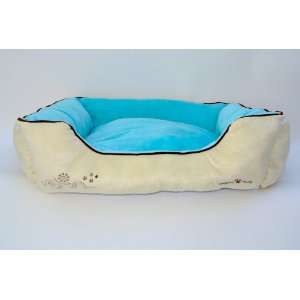   Cream & Blue Dog Bed   Medium Sleeper (28 x 27 x 8)