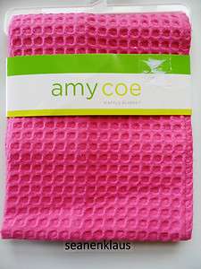 NWT Amy Coe Pink Pop Hot Pink Fuchsia Waffle Cotton Blanket 30 x 40 