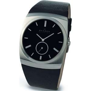  Skagen Denmark Mens Watch Form and Function on Leather 