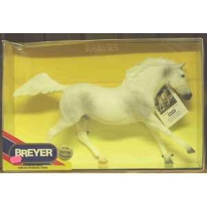  AA Omner Famous Endurance Horse, Breyer 1139 Toys & Games