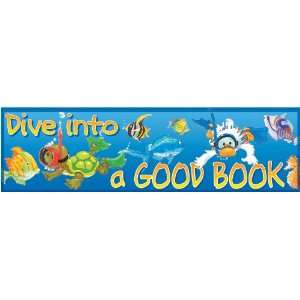  Eureka Suzys Zoo Classroom Banner, Dive Into a Good Book 