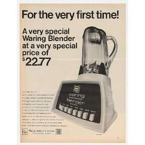  1968 Waring Push Button Blender Print Ad (7072)