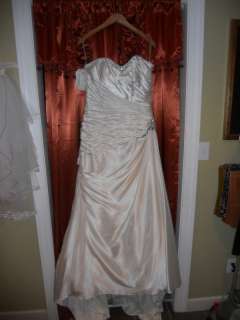 NWT**Maggie Sottero Bridal Gown ~ Mariana  