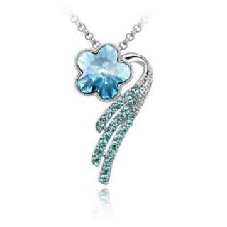 Brand New Authentic Swarovski Blue Crystal Flower Pendant Necklace 