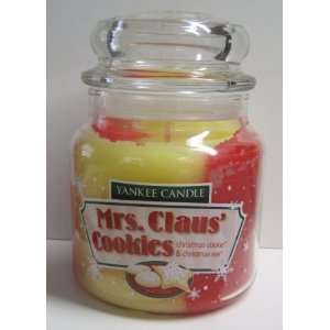  Yankee Candle 12 oz Swirl Candle MRS. CLAUS COOKIES   a swirl 