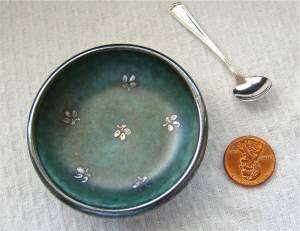   OPEN SALT CELLAR bowl/dish + SPOON SET~ANTIQUE/VINTAGE~ARGENTA  