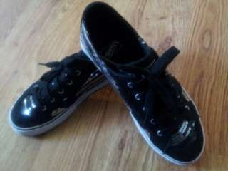 Vans Tory Skate Shoes Size 4 Kids  
