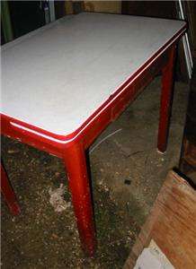  Topped Kitchen Table vintage 50s Red Paint Original patina, Clean 