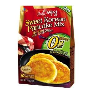 CJ Sweet Korean Pancake Mix, Green Tea Flavor, 19 ounce Packages (Pack 