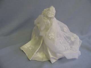 mint condition with swathes of tulle veil bouquet wrist booklet and 