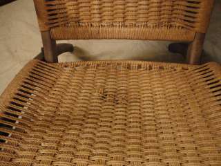 Hans Wegner Style Collapsible Deck Chair w/ Woven Rope (02168).  