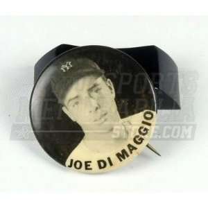 Joe DiMaggio New York Yankees Original Vintage PM10 Pin   MLB Pins And 