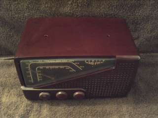 1949 Zenith Bakelite 7h921 AM/FM Tube Radio 100% original working 