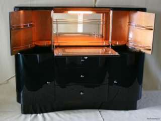   Deco Black Lacquered 1930s Cocktail Cabinet / Bar / Beautility  