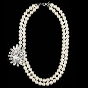   Collection Yolandas Swarovski Pearl Necklace with Brooch Emitations