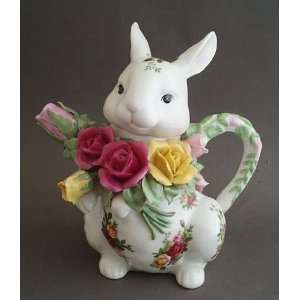  Royal Albert Old Country Roses Bunny Teapot