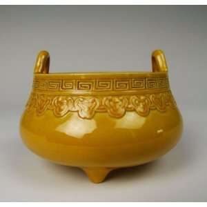   Antique Porcelain, Pottery, Bronze, Jade, and Paintings in Dynasty
