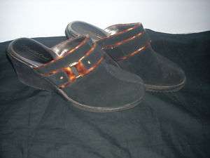 WOMENS BLACK SUEDE COLDWATER CREEK MULES SIZE 8  