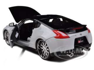   Nissan 370Z Black/White Custom die cast model car by Maisto. Item