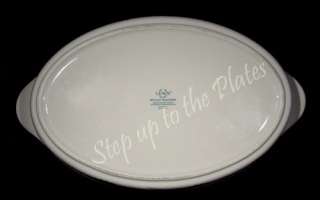   HOLIDAY Oval 16 Large BAKER Oven Bakeware Casserole for Christmas