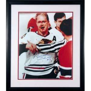 Bobby Hull Chicago Blackhawks   Bloody   Framed 16x20 Autographed 