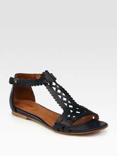 Chloé   Leather Cutout T Strap Sandals    